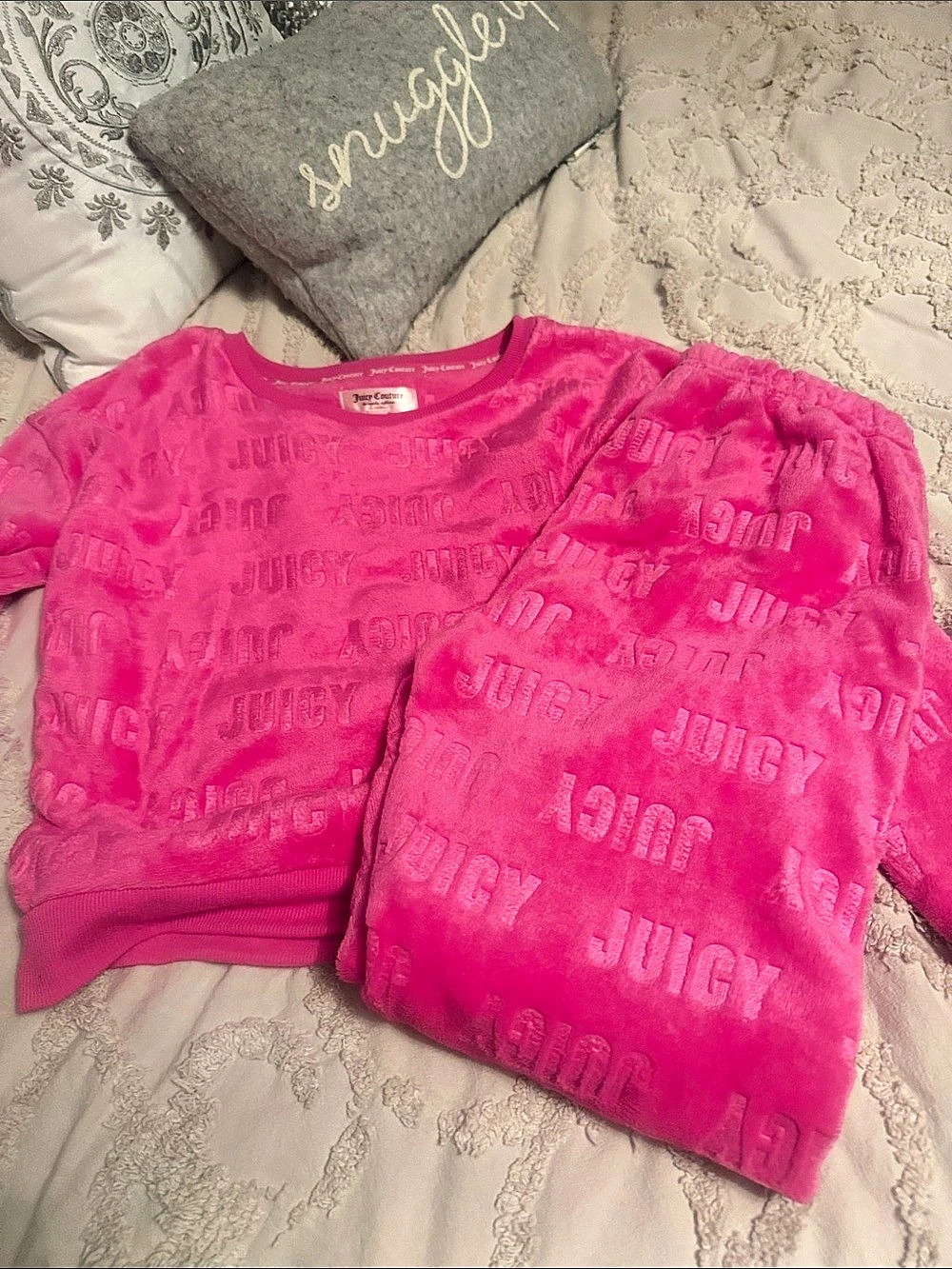 Juicy Couture Girls Embossed Logo Velour Sleepwear Set Pink Size 10/12